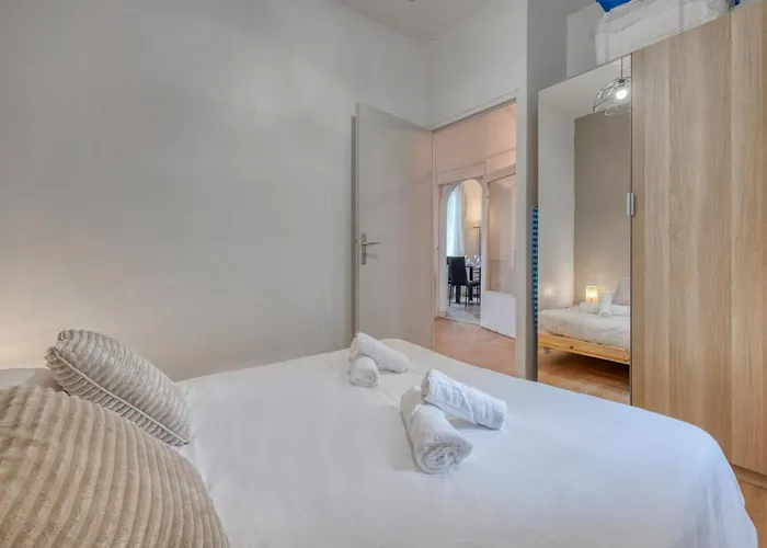 Le Guynemer - Rocade / Tram דירה